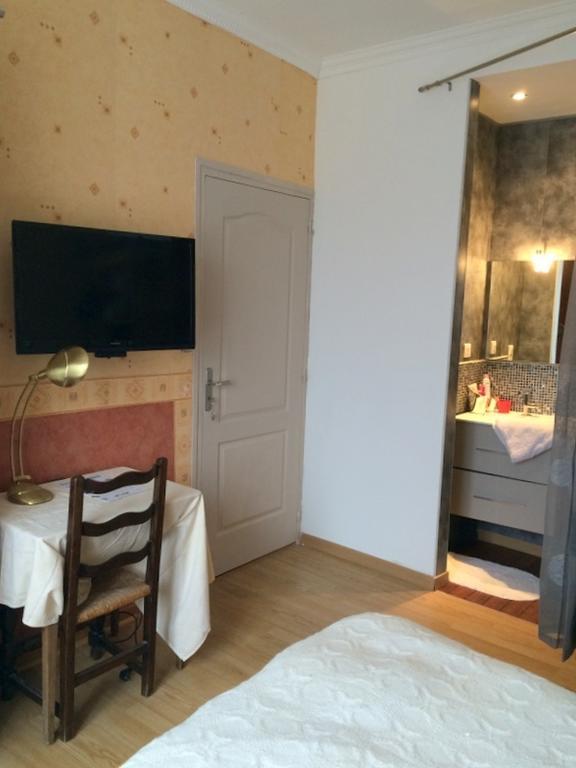 Bed and Breakfast Chez Pierrette Pont-Croix Экстерьер фото